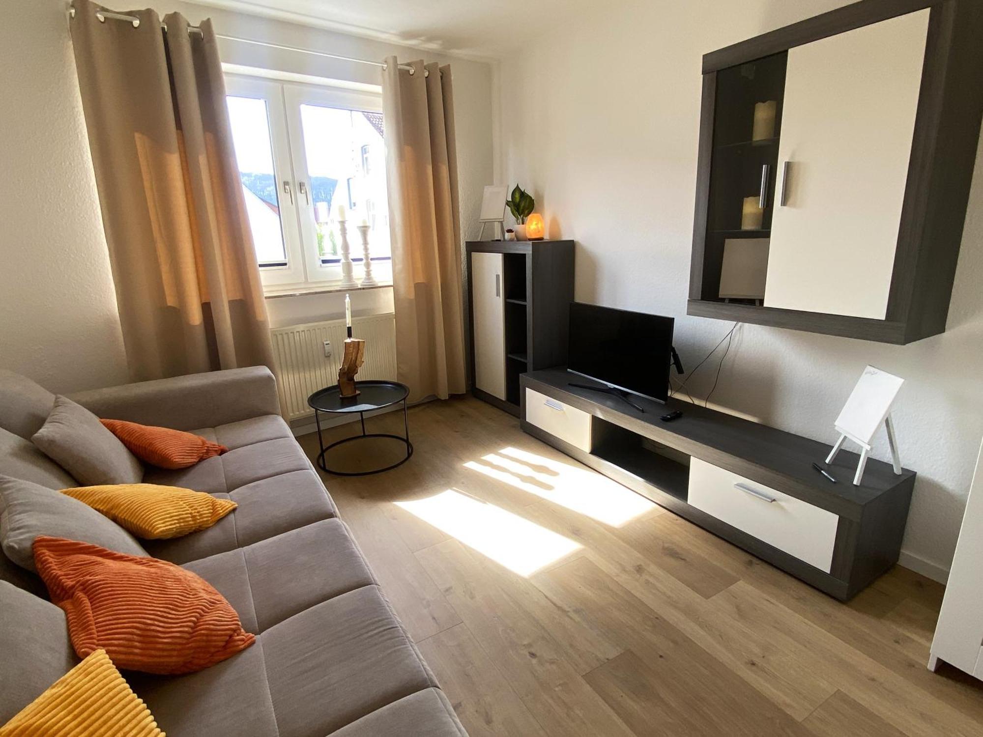 Schoelerberg Apartment Mit Tiefgaragenparkplatz Und Kingsize-Bett Osnabrueck Exterior photo